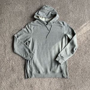 Men’s PAC Sun hoodie.